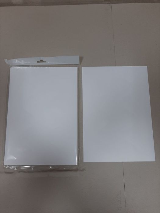 Пленка самоклеящаяся А4 для лазерной печати (плівка самоклеюча а4)