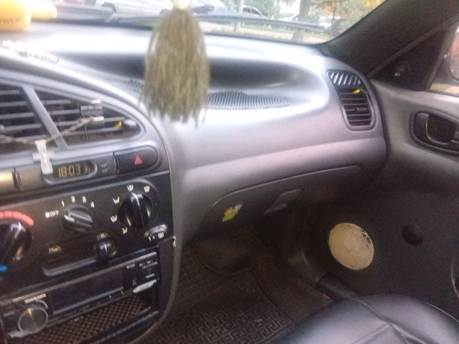 Продам. Сенса 1.4 на газу. 2004 года.