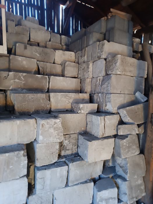 Pustaki pianowe, gazobeton