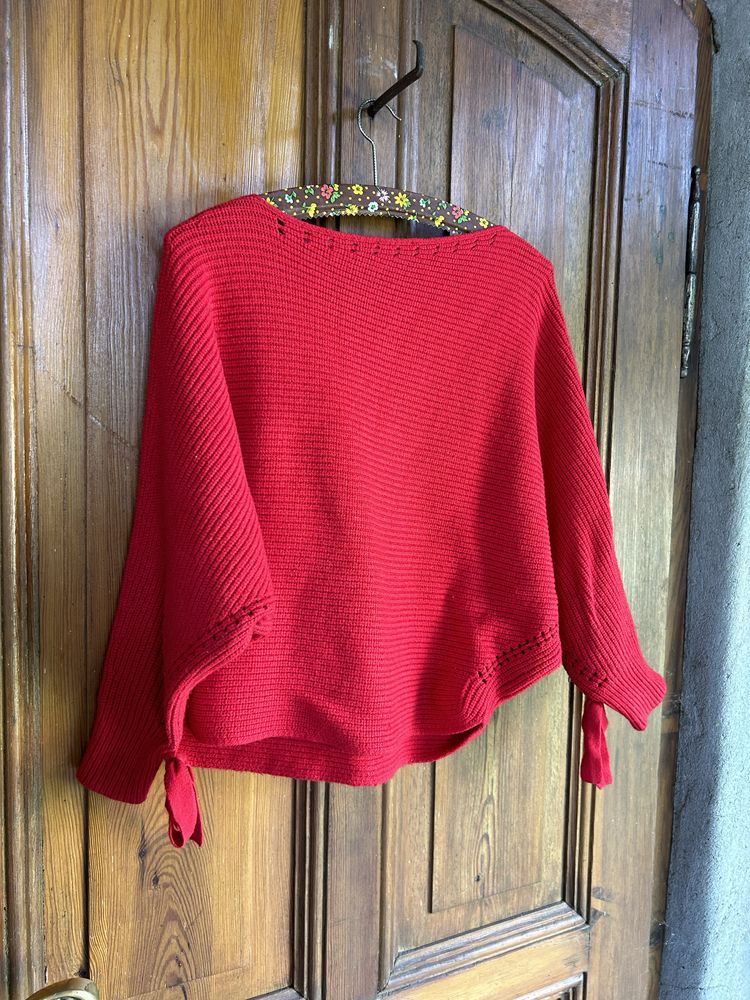 Czerwony sweter Orsay szerokie rękawy M