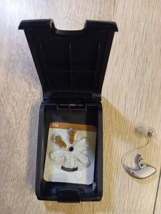 Aparat słuchowy oticon