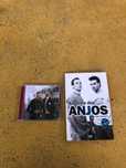 Livro e CD da banda “Anjos” autografado