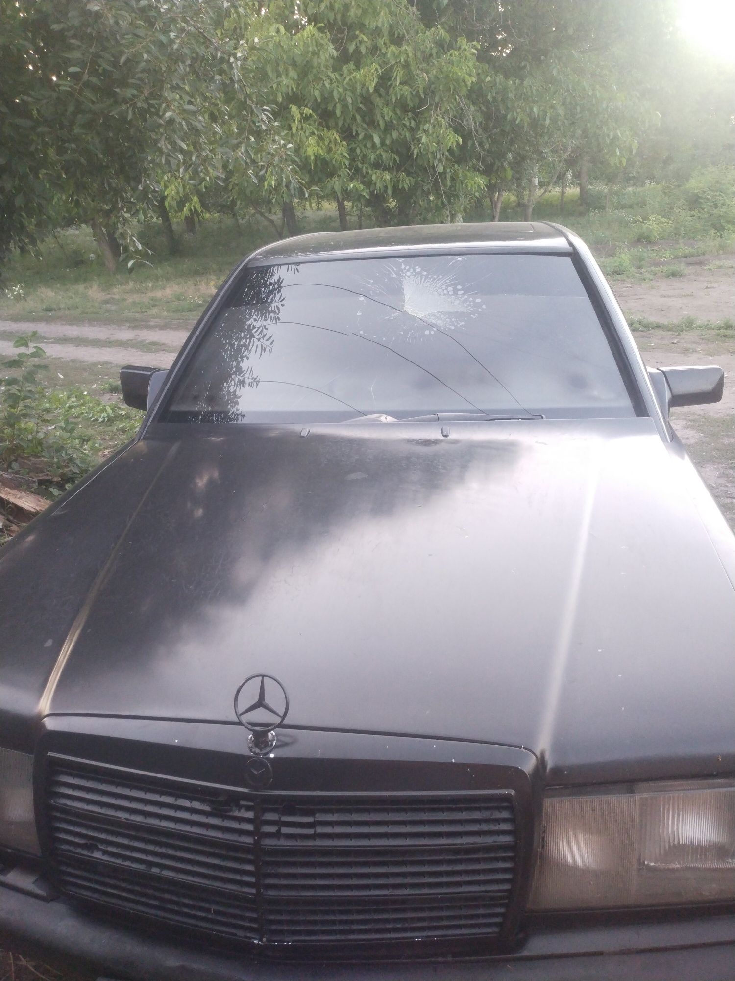 Продам авто Мерседес 190