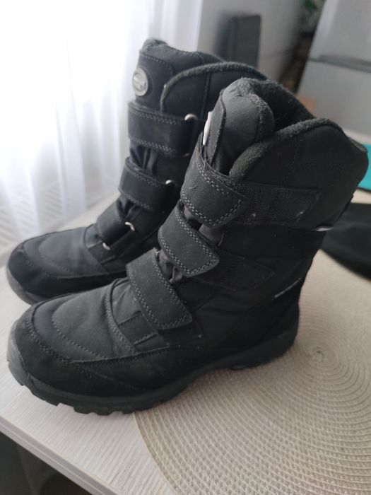 Buty chłopięce zimowe 38