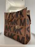 Michael Kors Maple duża torba z paskiem na ramię