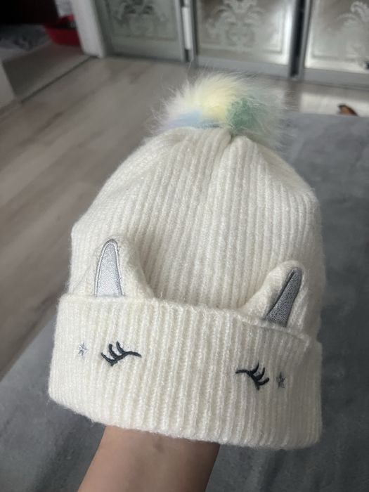 Шапка для дівчинки