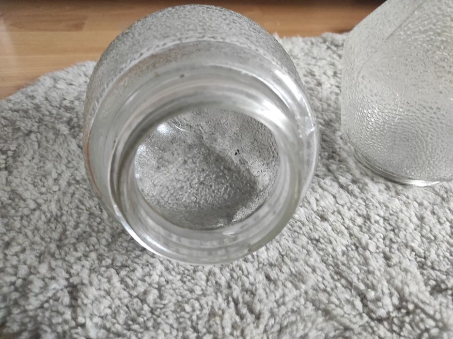 Klosz szklany PRL z gwintem bez uszczelek