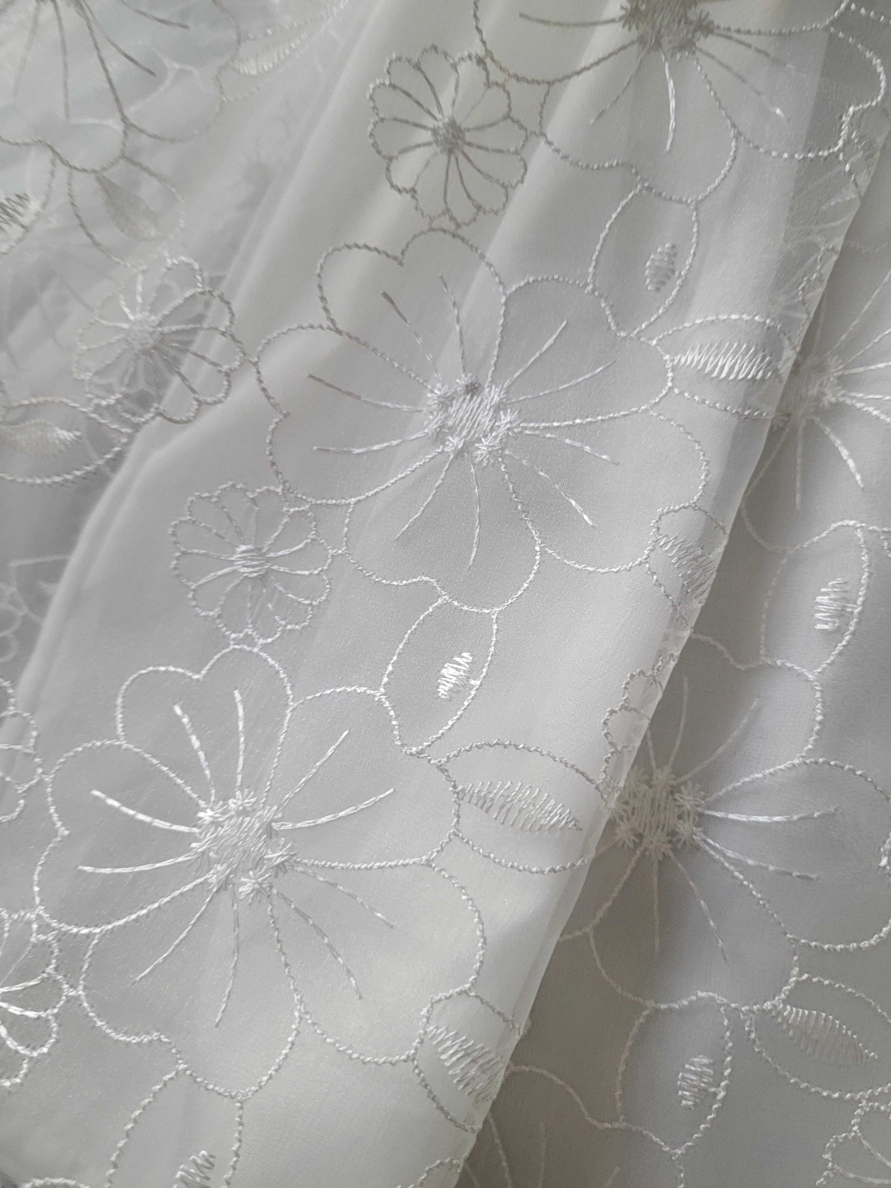 Elegancka sukienka r. 134 cm Mayoral