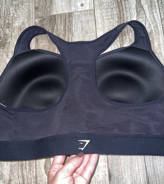 Gymshark Фірмовий оригінальний спортивний топ, бра