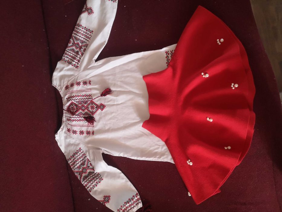 Продам дитячу вишиванку