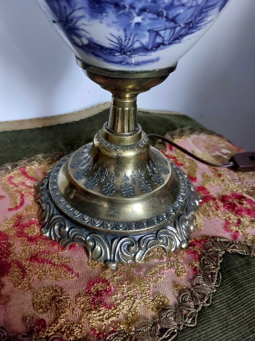 Lampka z wiatrakiem 2 rozne