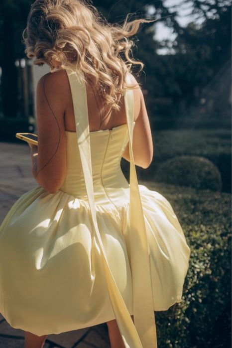 Balykina оригінальна дуже гарна сукня разом з шарфом