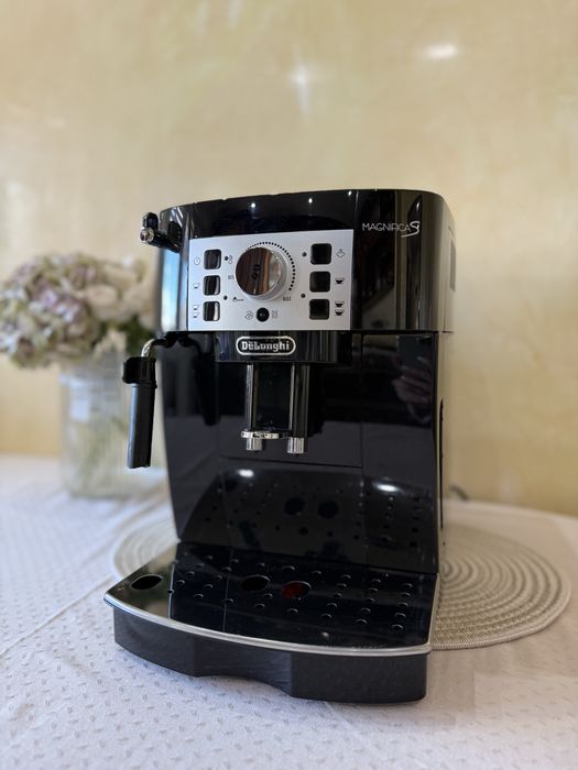 Кавомашина Delonghi Magnifica S
