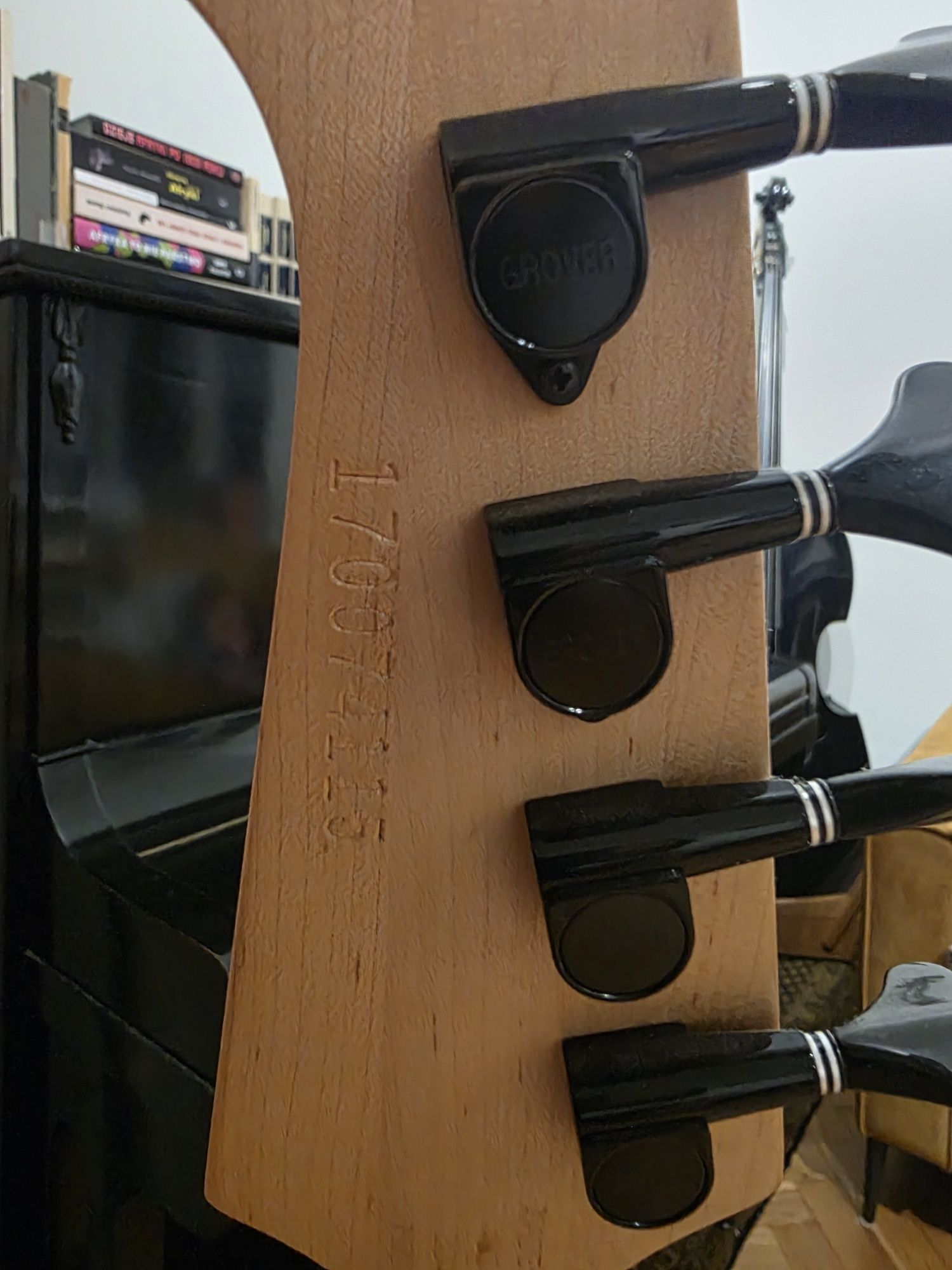 Gitara basowa Gibson EB 4