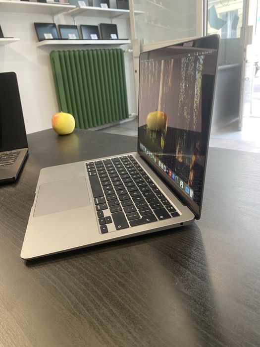 MacBook Air A2337 M1 / 16GB/ 256GB / 13,3” Retina/ macOS Sequoia 15.5