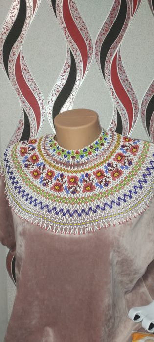 Криза, силянка, намисто з бісеру