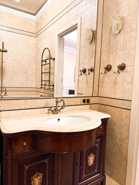 Оренда квартири у центрі Львова, вул. Словацького (Головна пошта)