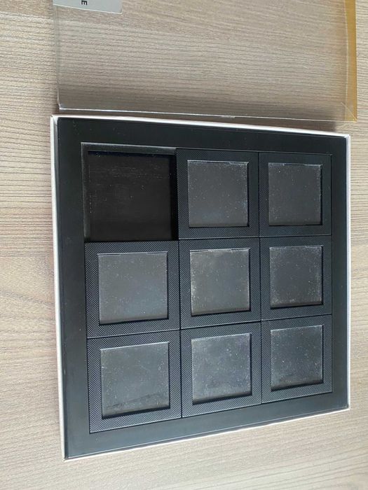 Ramka stojąca na zdjęcia obrazek w formie puzzli