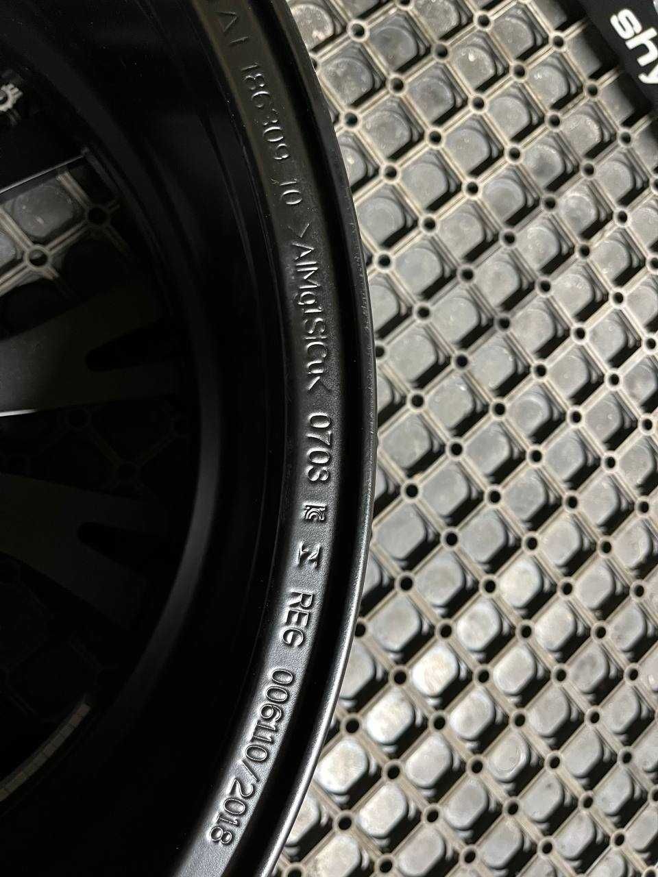 ДИСКИ Оригінальні 6885455 R19 8J PCD 5X112 ET30 DIA66.6 BK BMW БМВ