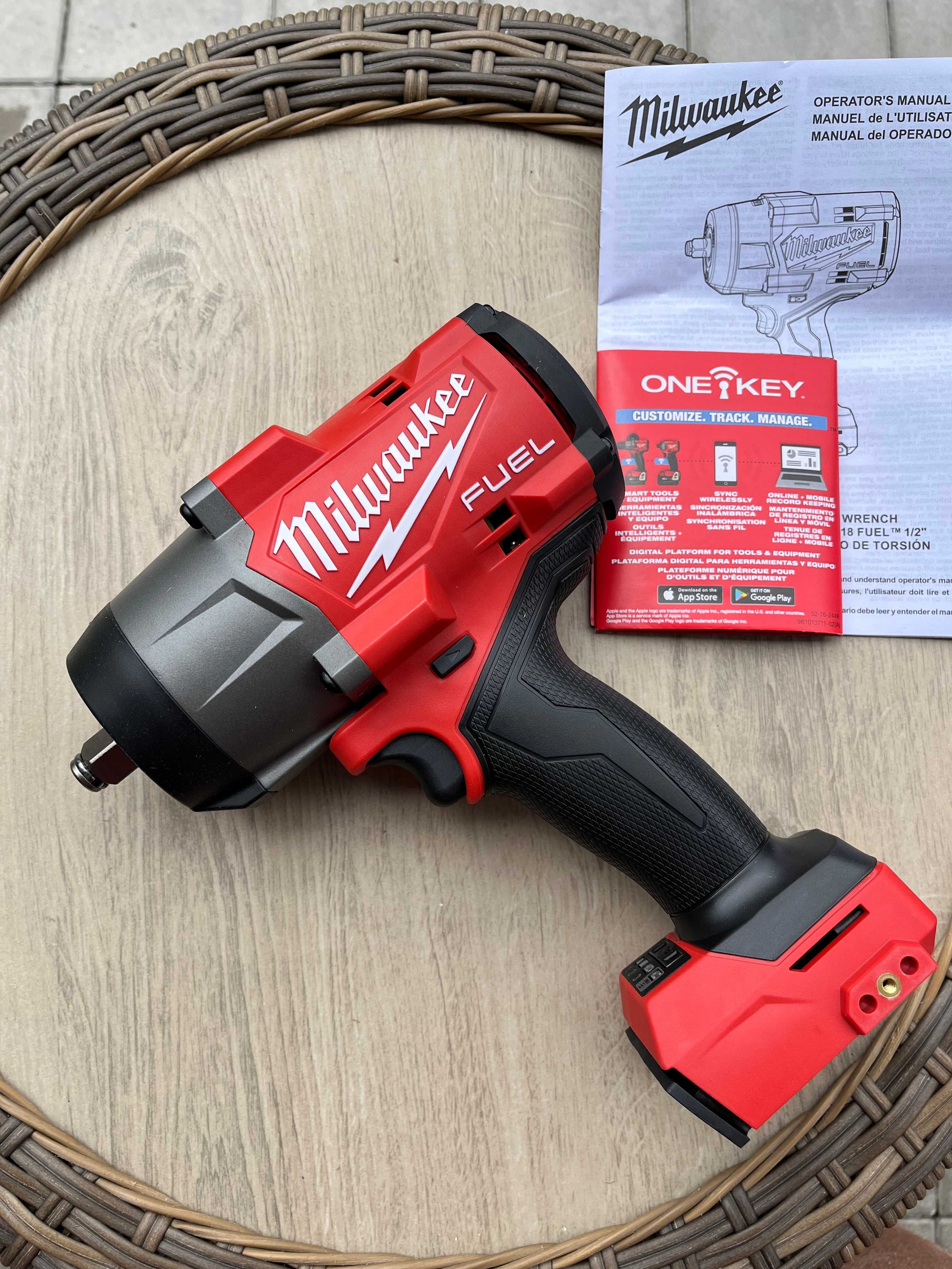 MILWAUKEE M18  klucz 1/2