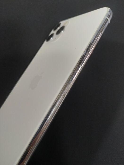 iPhone 11 Pro Max (64гб/87%)