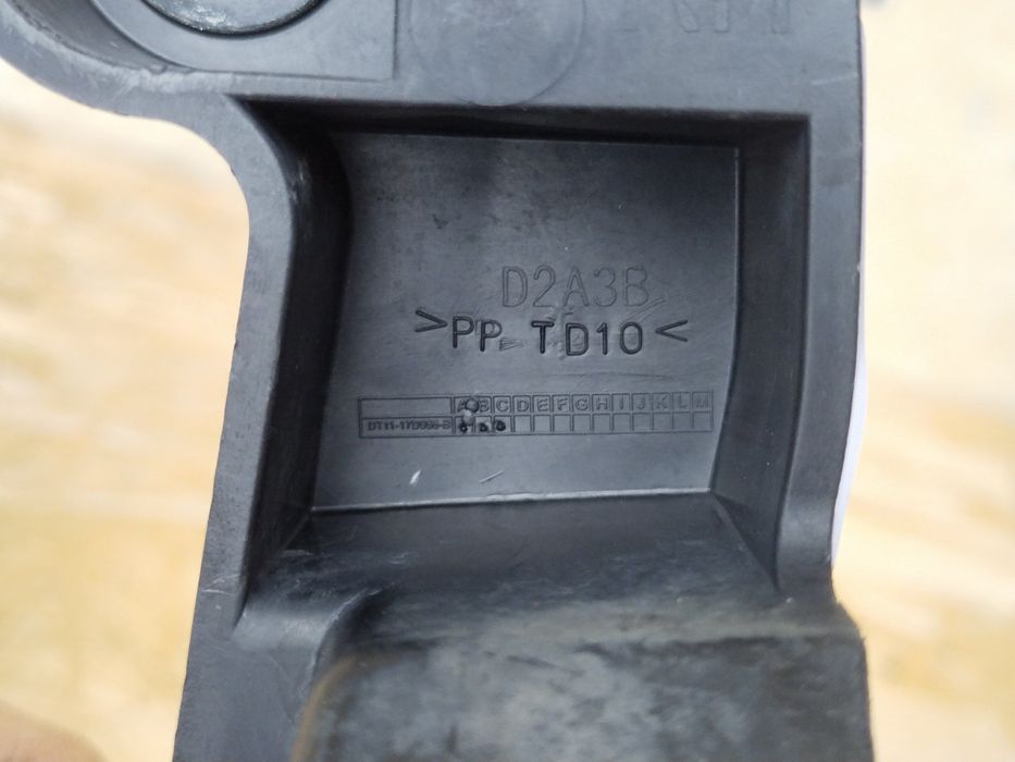 Ford Transit Connect II Mk2 12-18 Кронштейн бампера переднего правый