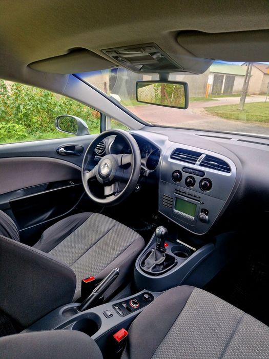 Seat Leon 1.6mpi 102KM 2007