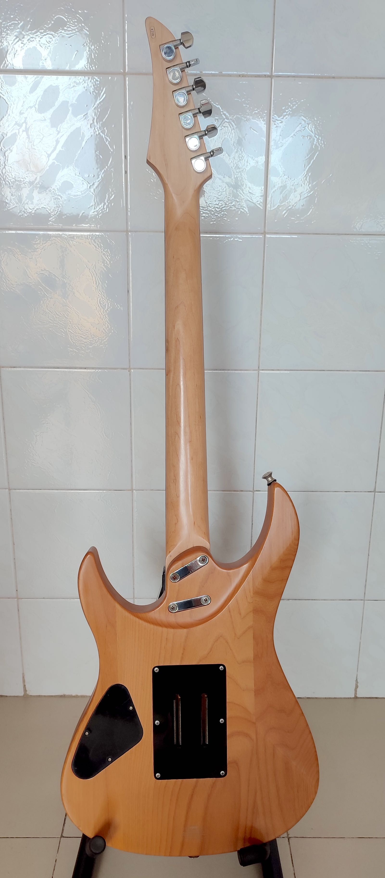 Guitarra Yamaha RGX 421D - 1997 - Vintage 27 anos