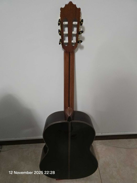 Guitarra classica Paco Castillo 240