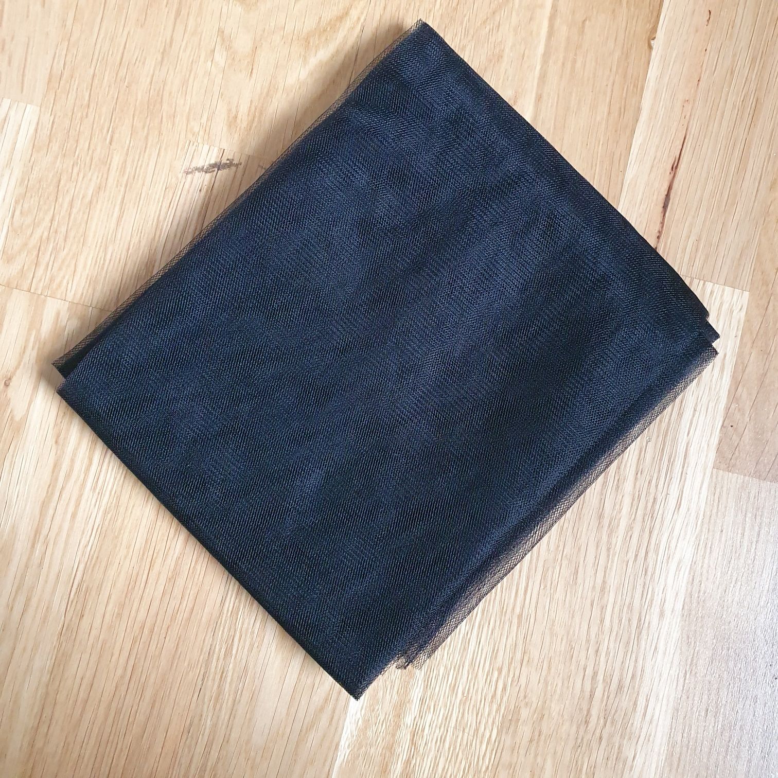 Arkusz cienkiej tkaniny koronkowej czarna 100x150