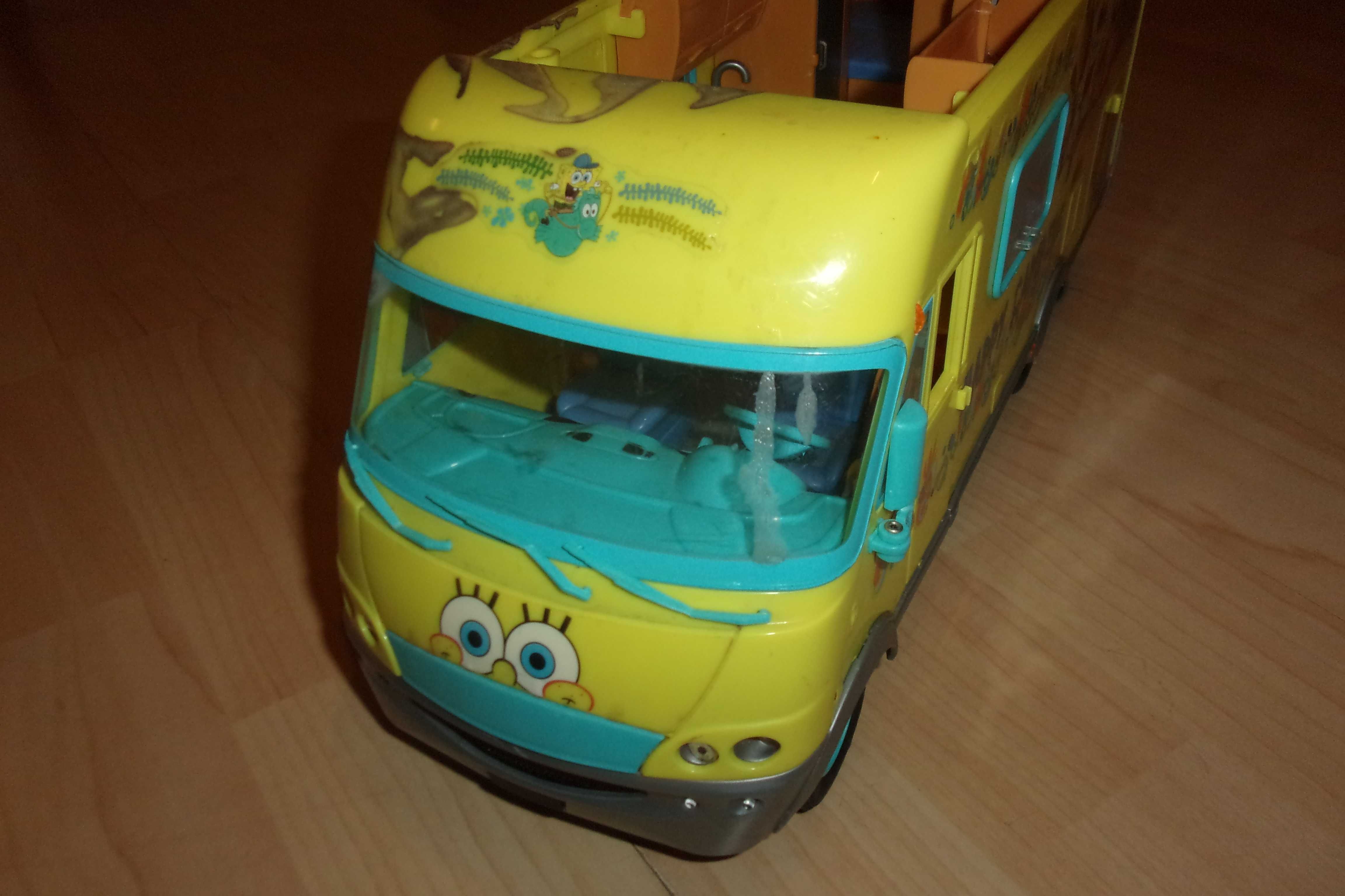 spongebob happy campers pojazd kamper samochód Patryk Kanciastoporty