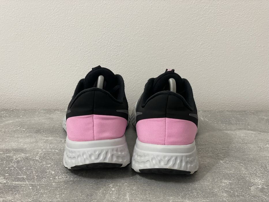 Кросівки Nike Revolution 5, 42 розміру