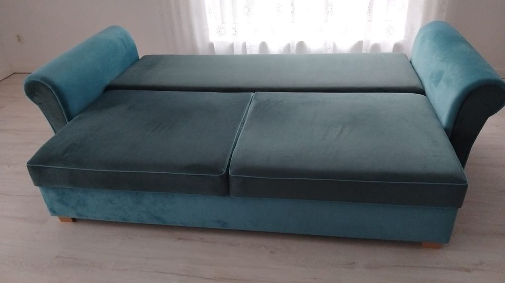 Piękna duża kanapa z funkcją spania