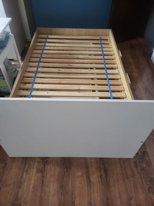 Łóżko z dwoma szufladami  bez materaca
