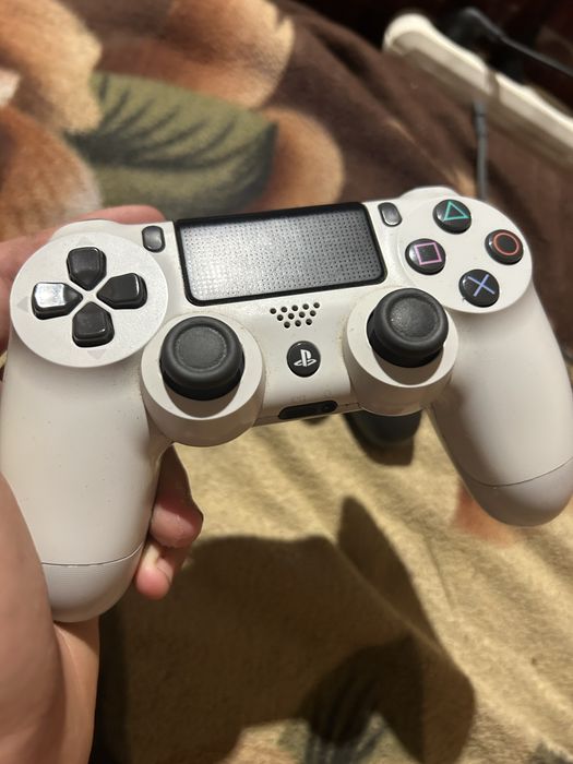 playstation 4 slim 500gb з телевізором 32 дюйми