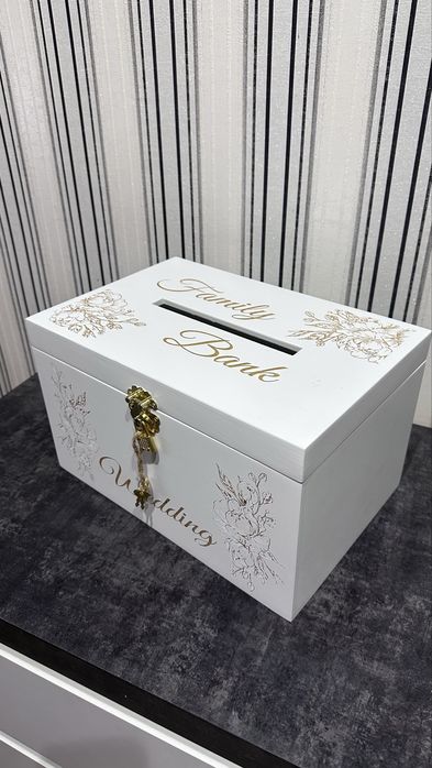 Весільна скринька для грошей