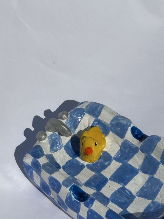 Ceramiczna gliniana popielniczka miseczka wanna wanienka kaczka duck