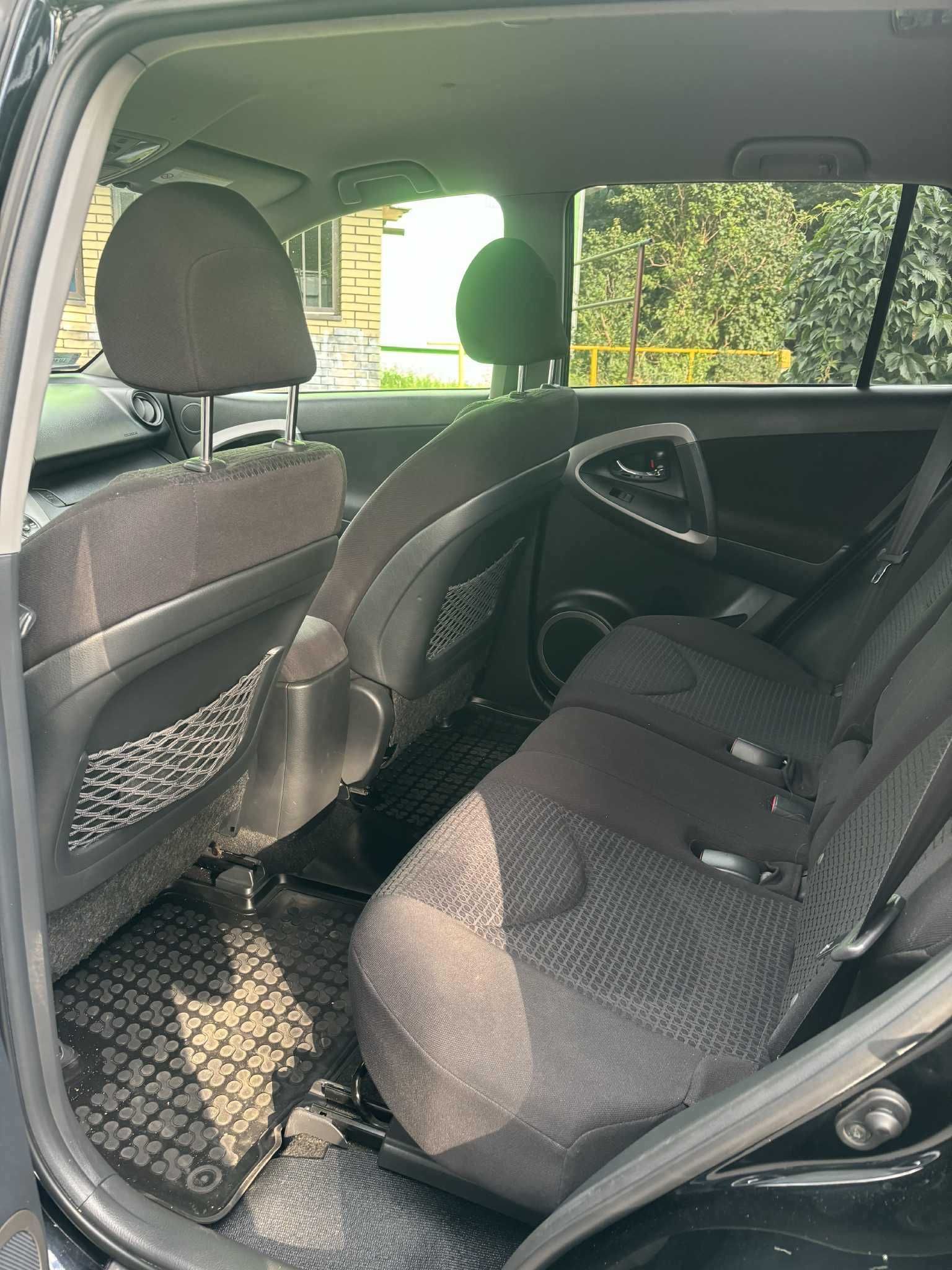 Sprzedam Toyota RAV4