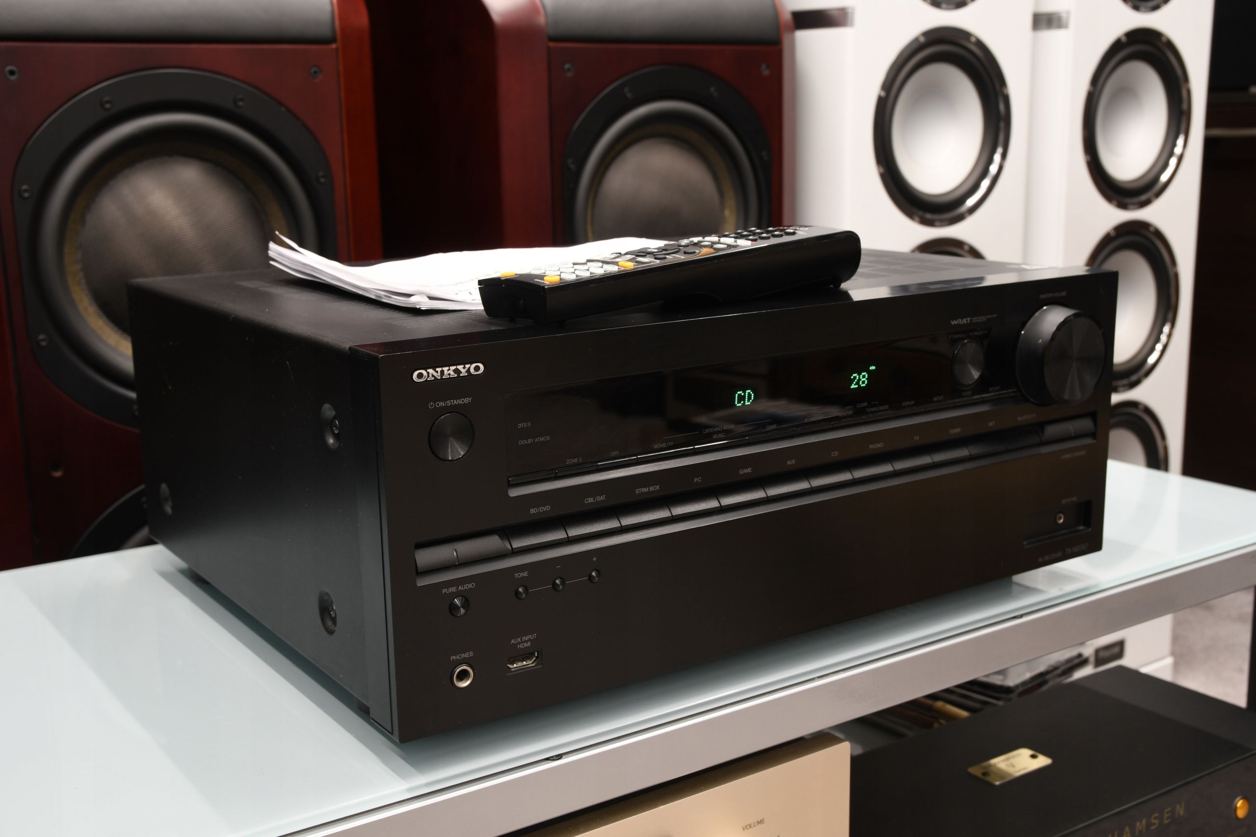 amplituner wzmacniacz do kina domowego stereo Onkyo TX-NR747 Atmos