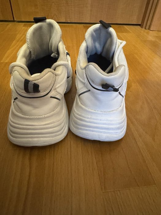 Кросівки білі демисезонні для дівчинки