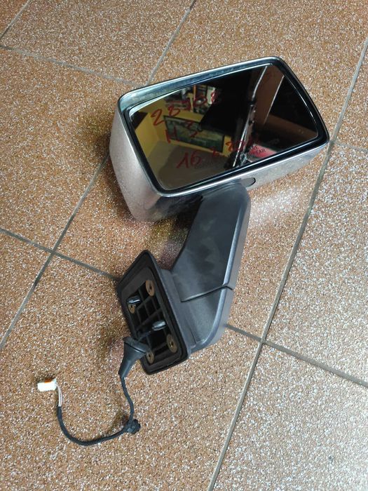 Hummer H3 lusterko prawe kompletne