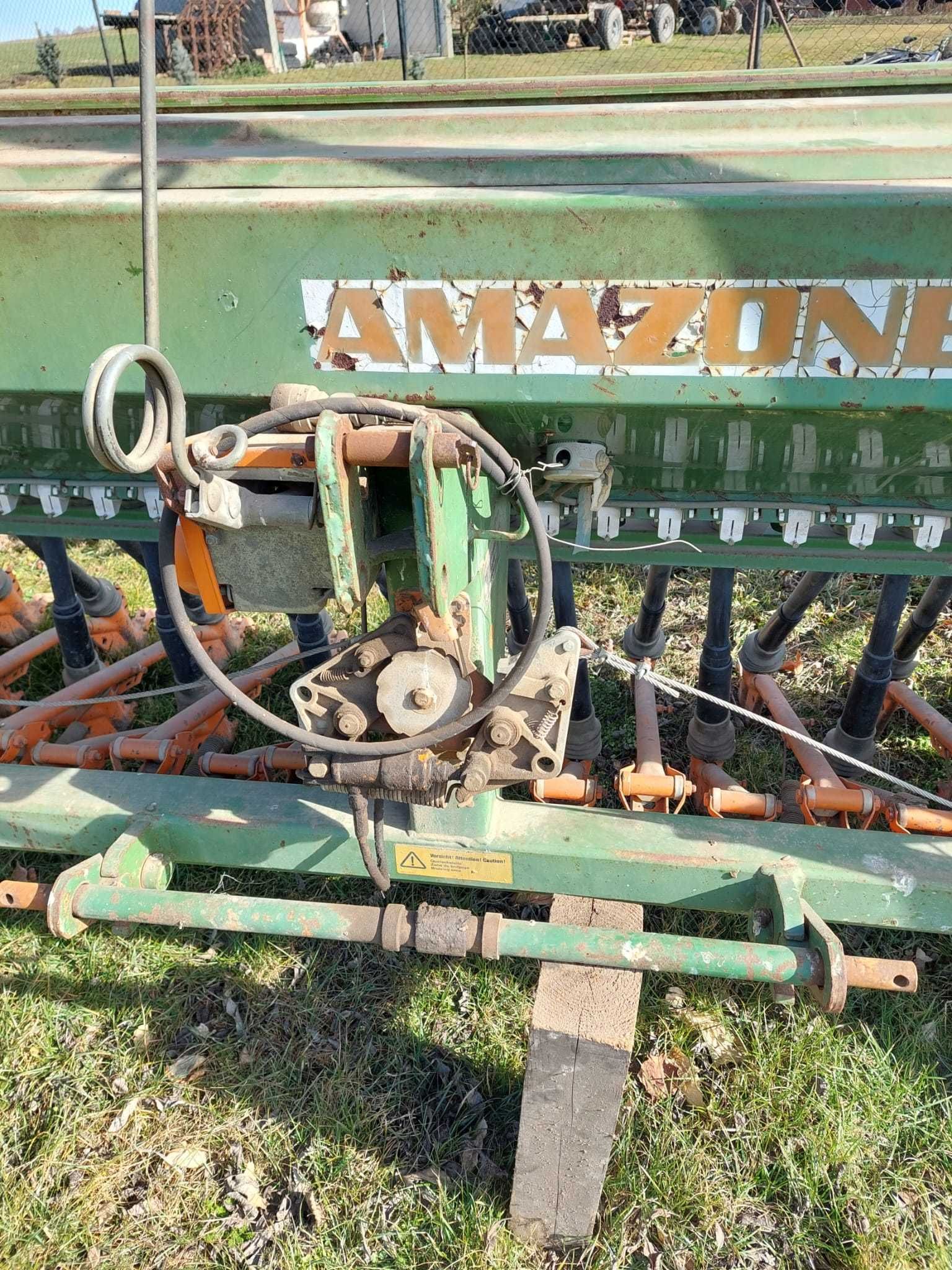 siewnik zbożowy AMAZONE D8 ,  siewnik do nawozu,