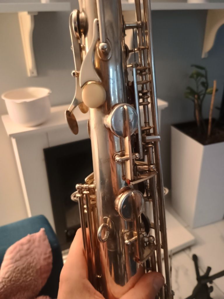 Saksofon tenorowy Amati Classic Deluxe