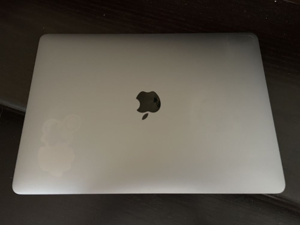 Apple MacBook Pro 13 2017 3.1 g/Hz i5 touchbar 8/256 ОБМІН