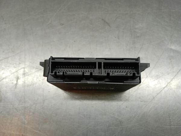 Módulo parking RENAULT Captur II