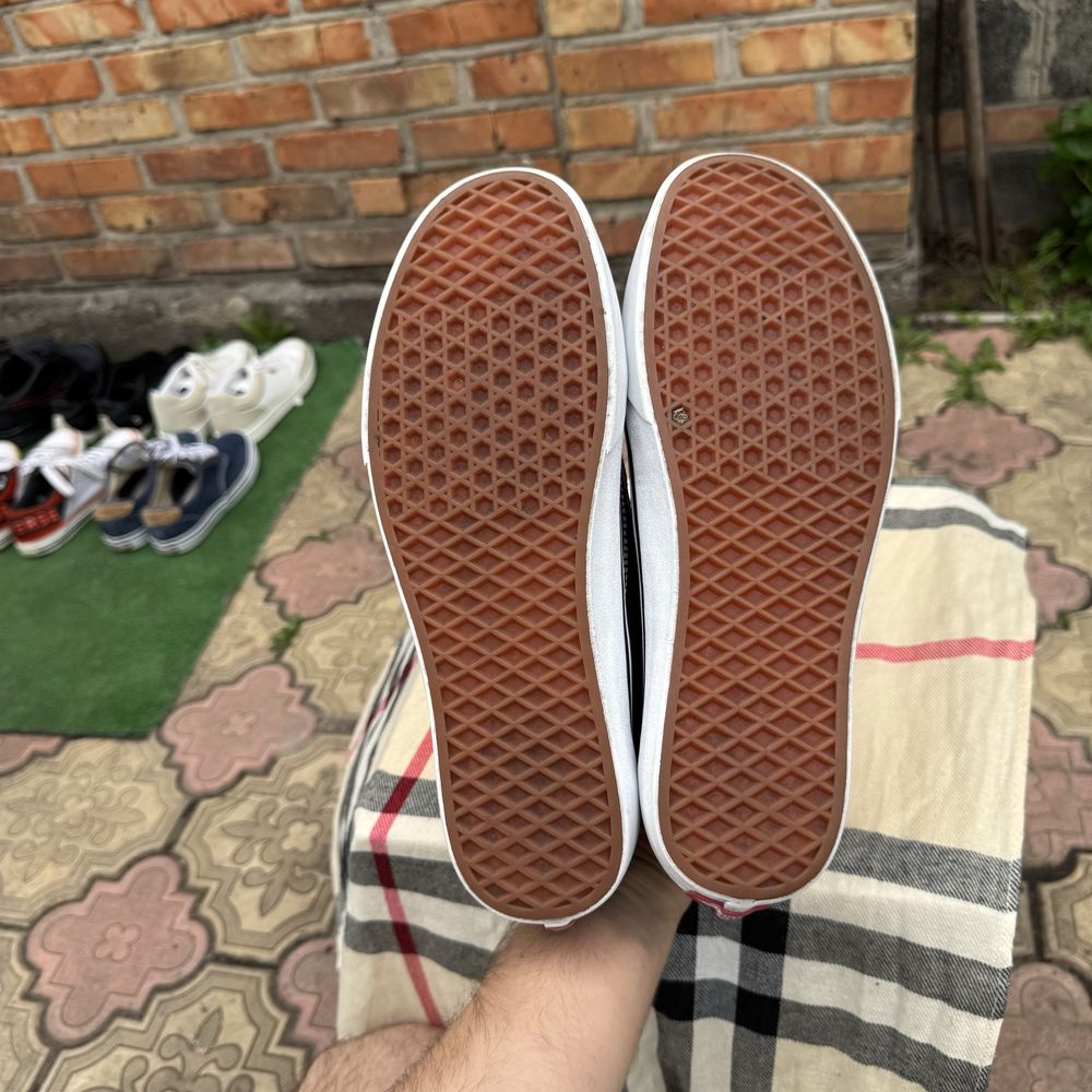 Кеды Vans Old Skool Black/White, 44-44,5 размер, Оригинал, Кеди
