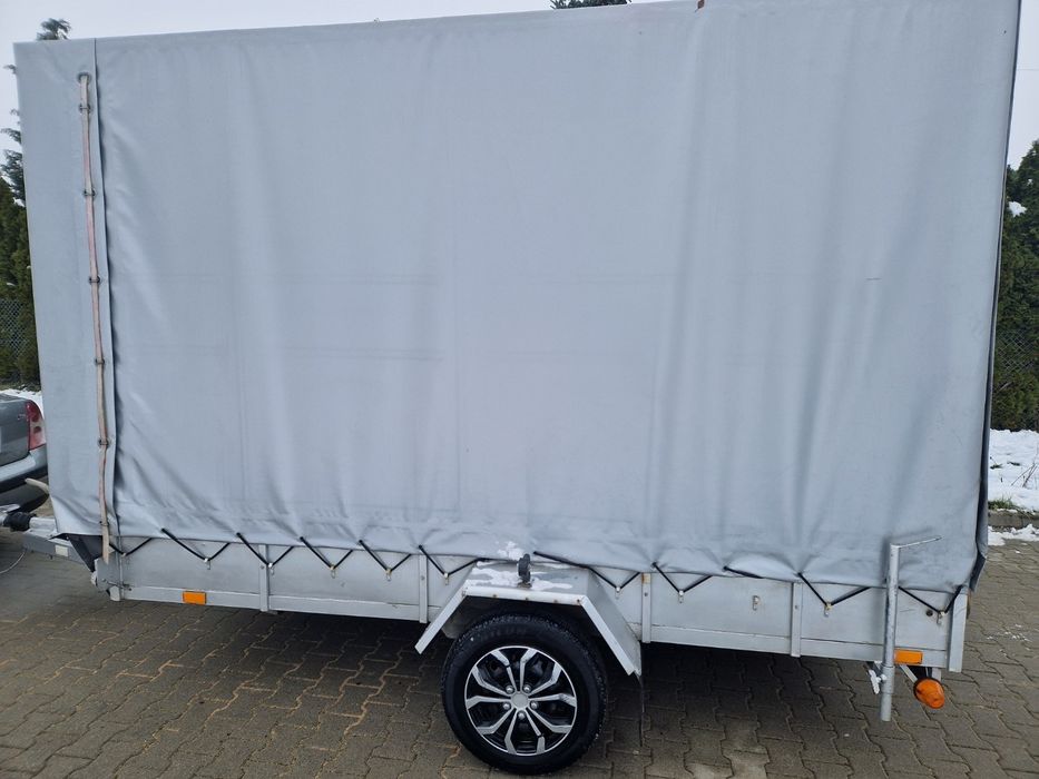 Przyczepka lekka z hamulcem najazdowym duza