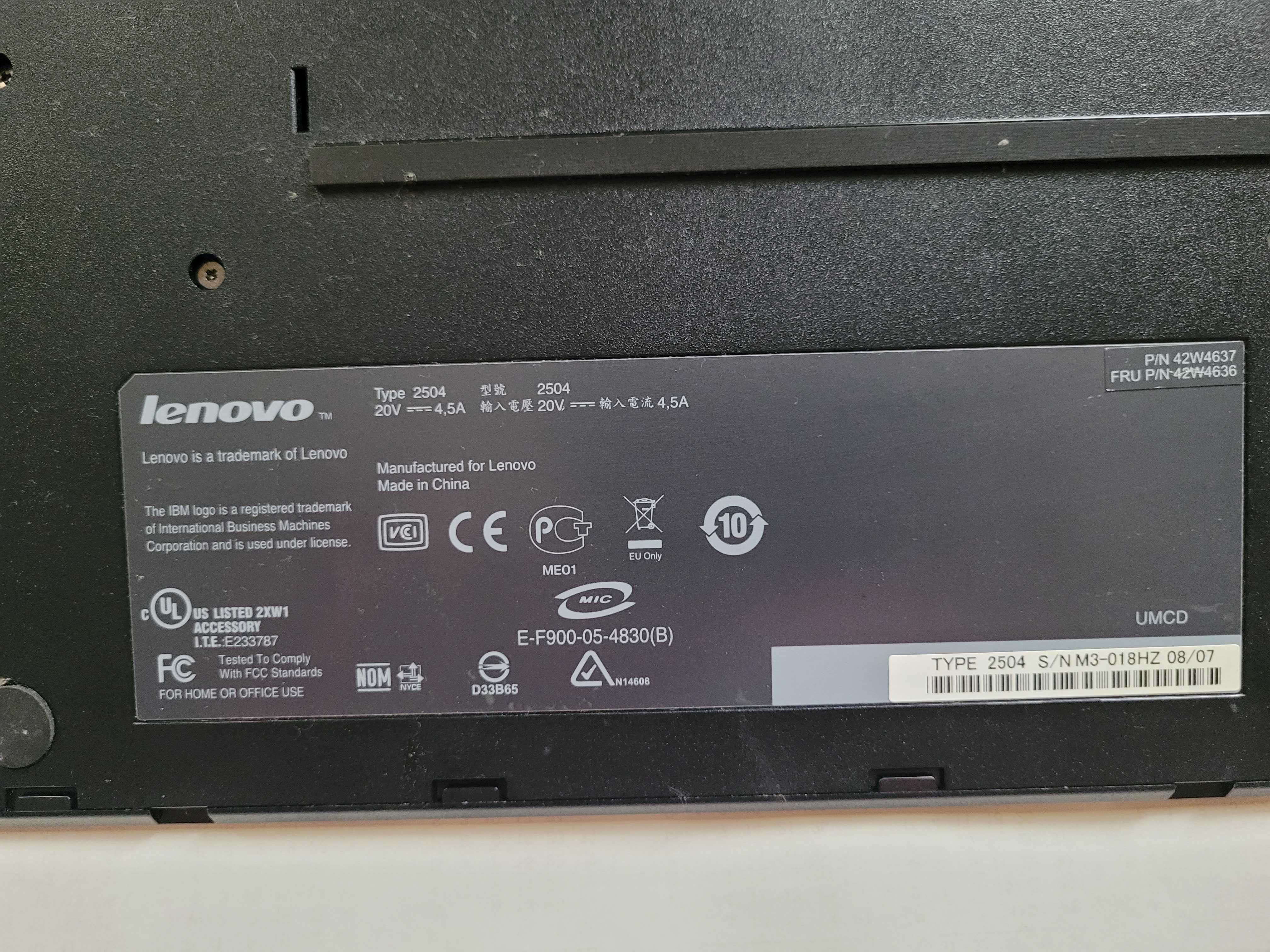 Stacja dokująca Lenovo ThinkPad, typ 2504, + zasilacz 90W