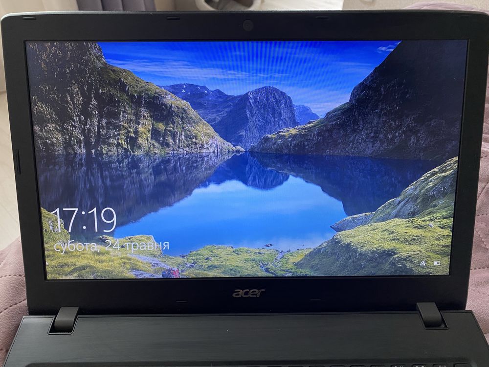 Ноутбук Acer E5-575G-31NP | Intel i3 | 4 ГБ ОЗП | Windows 10 Pro