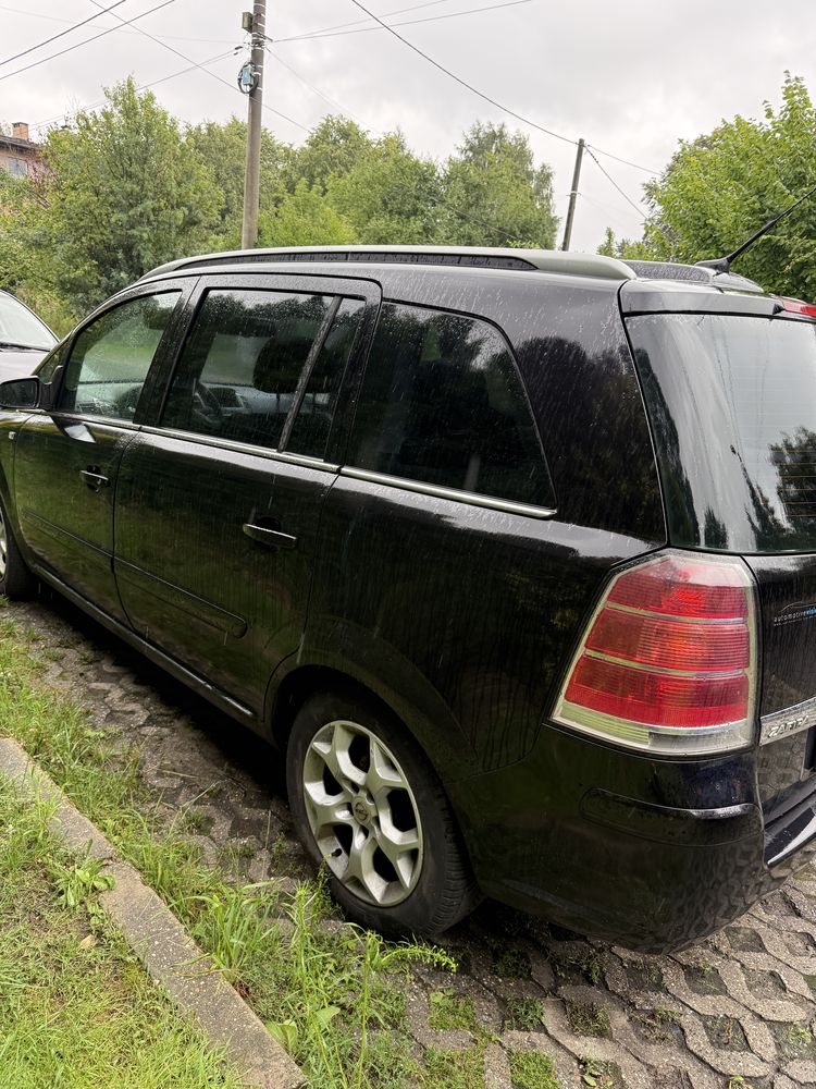 Opel Zafira 1.9CDTI 7 osobowa Panorama 7 osob